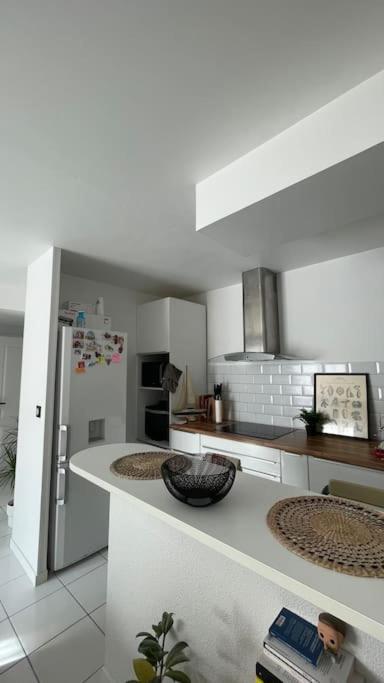 Appartement De Luca Saint-Andre-de-Cubzac Luaran gambar